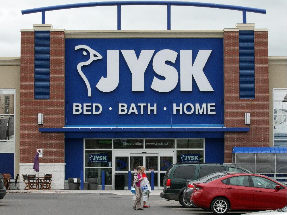 Jysk-furniture-store-in-kanata-julie-oliver-ottawa-citizen