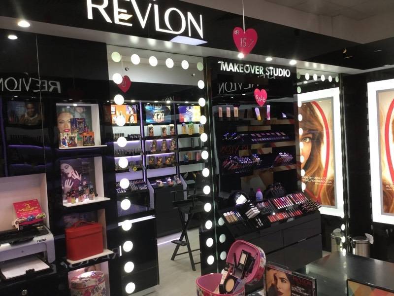 Revlon-exclusive-store-thane-west-thane-cosmetic-dealers-3rhur