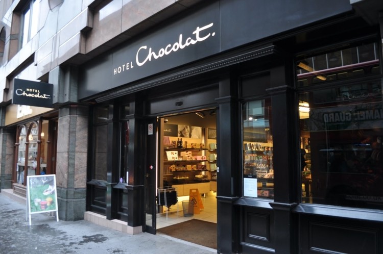 Hotel-chocolat-in-not-so-sweet-allergen-withdrawal_wrbm_large_(1)