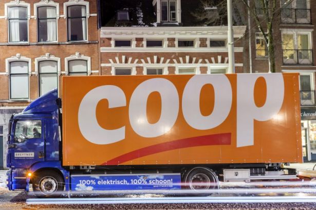Dutch-retailer-coop-hits-300-store-milestone