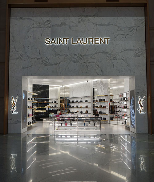 Saint-laurent-boutique-new-istanbul-airport-large