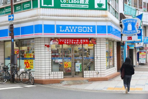 Kddi-to-buy-stake-in-convenience-store-chain-lawson