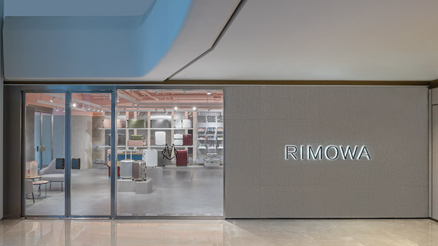 Rimowa-lee-gardens-store-front