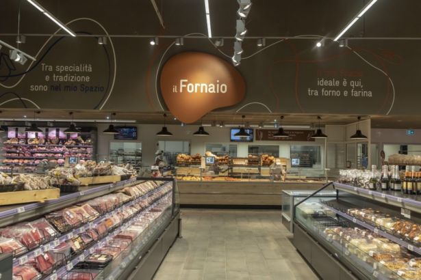 Conad-rolls-out-new-large-store-format-spazio-conad