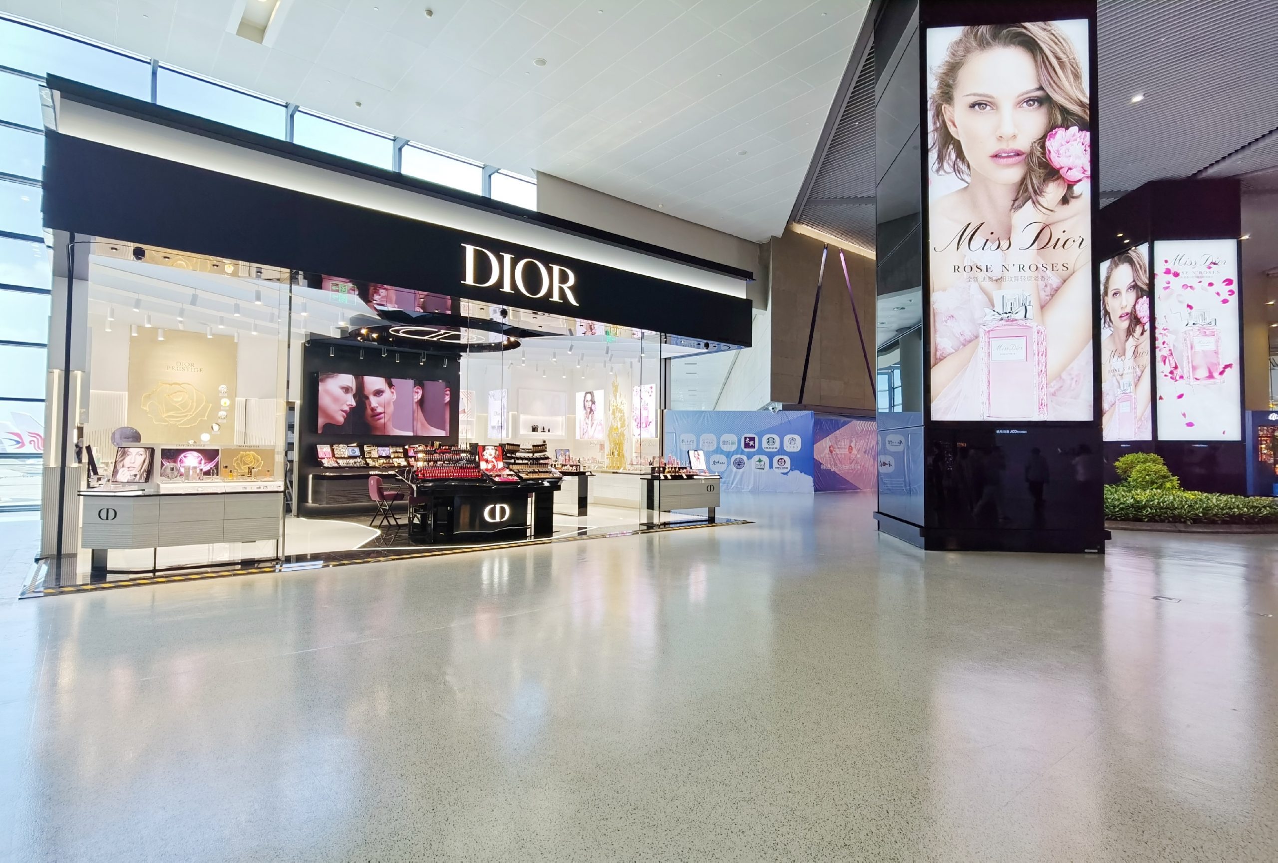 Dior_sha-airport-t2-2-scaled